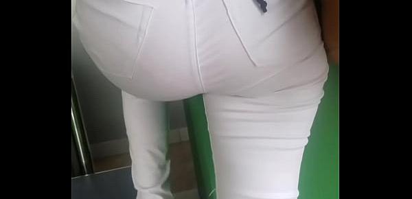  Culito pantalón blanco